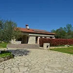 Vendégház Sistak House